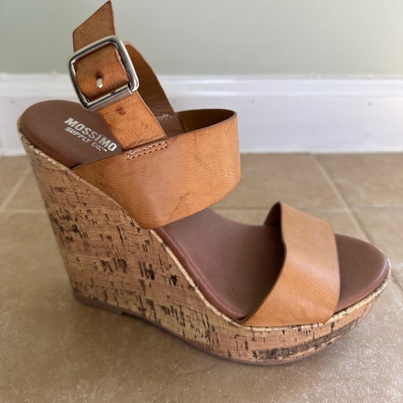 Wedges - Picture 4 of 4